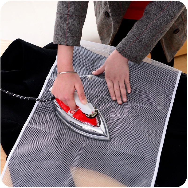 Ironing Pads Protective Scorch Mesh Cloth Clothing Heat Insulation Protective Cover Anti Skid Pressing Pad High Temperature Ironing Protection Pad Colour Random L 40 x 60 cm 