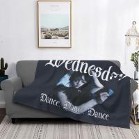 Couverture de danse du mercredi Addams pour la maison couvertures en velours couette fine en peluche super chaudes mignonnes été