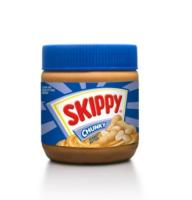 Skippy Peanut Butter Chunky สกิปปีเนยถั่วทาขนมปังชนิดหยาบ 170 g