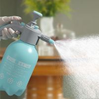 【CW】 2L Manual Pressure Sprayer Adjustable Plastic Spray  Nozzle for Gardens Multifunctional