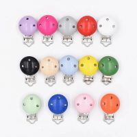 10Pcs/lot Round Wood Pacifier Clip Baby Teething Bead Clip Accessories for DIY Pacifier Chain Tool Wholesale Clips Pins Tacks