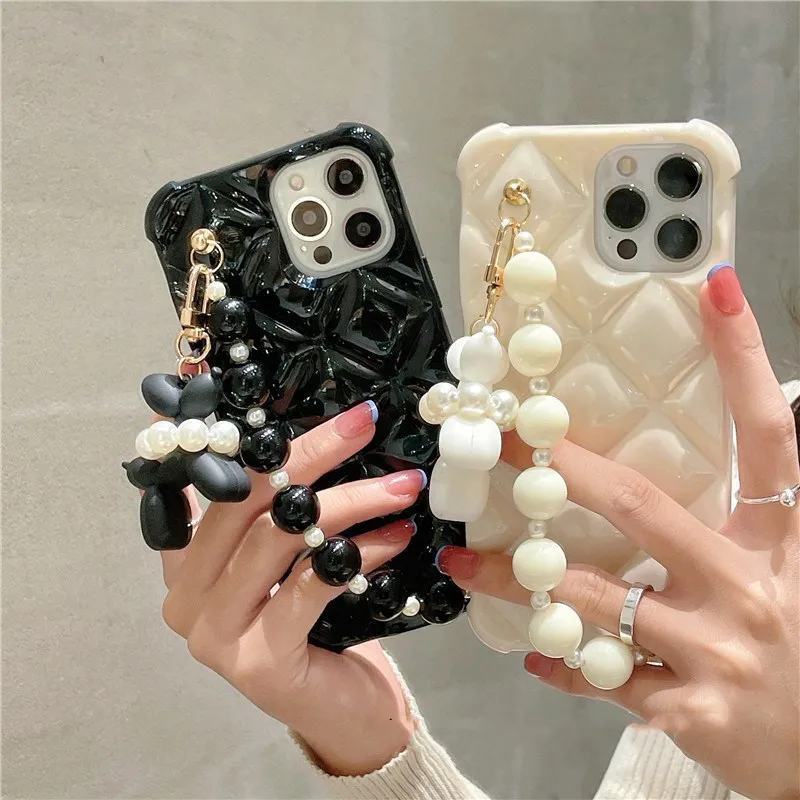 Rhombus Pattern Pearl Bracelet Phone Case Cover for iPhone 11 12