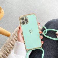 (สไตล์ใหม่) สร้อยคอแบบคาดตัวสุดหรูสายคล้องคอเคสนิ่มลายหัวใจแห่งความรักชุบด้วยเคสโทรศัพท์สำหรับ iPhone 13 Pro Max 14 12 11 MiNi X XS XR 7 8 Plus SE 20