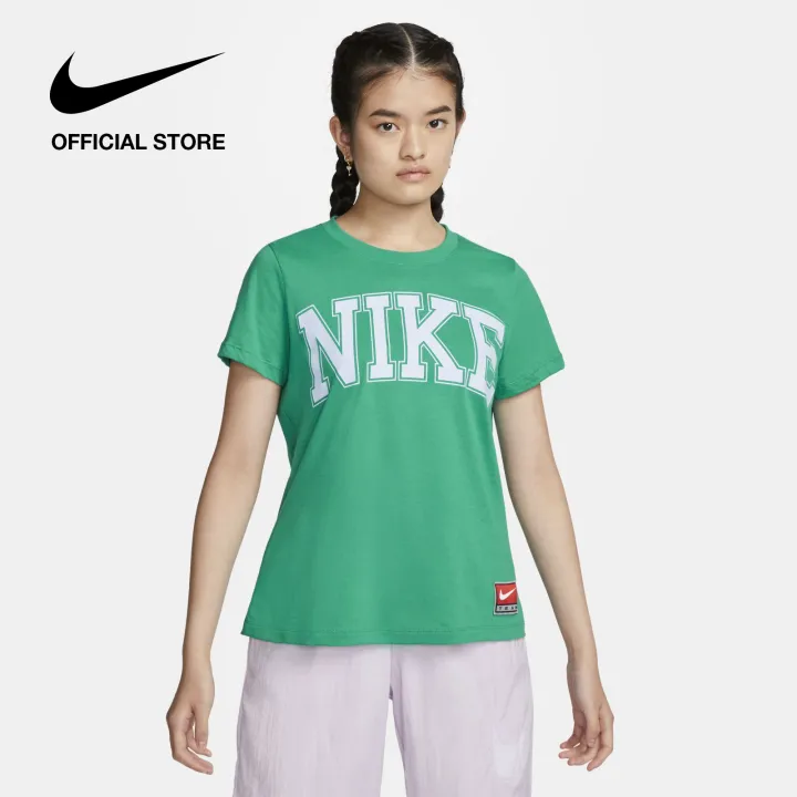 womens green nike shirt