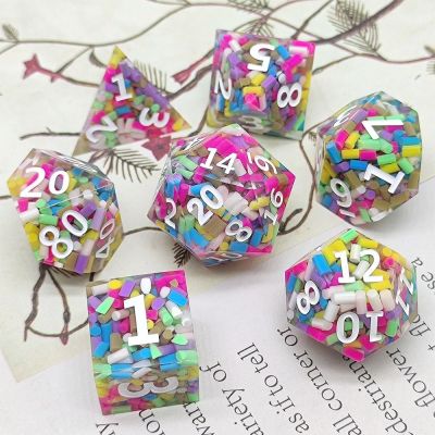 7Pcs Solid Right Angle Transparent Resin Team Running Multifaceted Dice Set Table Games Accessory for DND