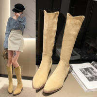 รอบ Toe ผู้หญิงเข่าสูงรองเท้าบูทสีดำ Beige ฤดูหนาวปั๊มส้นแบน2023สินค้าใหม่ Slip On Knight Booties