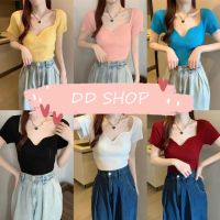 DD SHOPพร้อมส่ง 5972-1 เสื้อไหมพรมแขนสั้น คอวีรัดรูปใส่สบายผ้าร่อง  -C