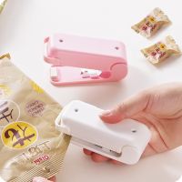 Mini Handheld Holder Electric Heating Snack Sealing Machine Machine Sealed Packaging Plastic Bag Sealed Food Bag