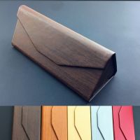 【cw】hot 1PC Hot Glasses Color Folding Eyewear Organizer ！