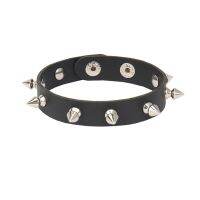 Punk สร้อยข้อมือผู้ชายผู้หญิง-Goth หนังสีดำสายรัดข้อมือโลหะ Spike Studded- Spike Rivets กำไลข้อมือปรับ