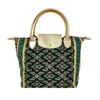 โขมพัสตร์ กระเป๋าถือสุภาพสตรี ลายไทยผ้าเกี้ยว สายหนังเมทัลลิค Khomapastr Ladies handbag Thai pattern