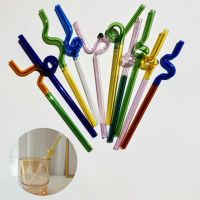 Nordic Color Glass Straw Environmental Protection Special Shaped Twisting Design Easy to Use for Milkshake Juice Gift