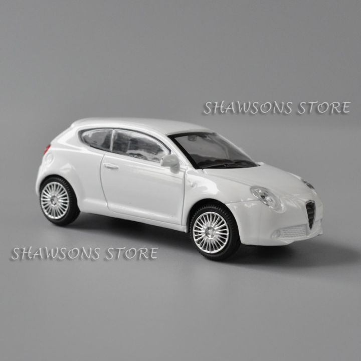 mondo-motors-1-43-scale-diecast-car-model-toys-alfa-mito