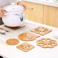 1PC Home Wooden Cartoon Insulation Mat Table Mat Non-Slip Pot Mat Creative Cute Mat Tea Coaster Bowl Mat Coaster Placemats Mat