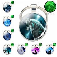 Glow In The Dark Wolf Keychain Luminous Wolf Head Key Chains Howling Wolf Keyring Wolf Jewelry Gifts for Him for Boyfriend Key Chains