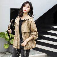 Female loose tooling coat BF2021 joker students brief paragr工装外套女宽松BF2021潮百搭学生短款小个子风衣