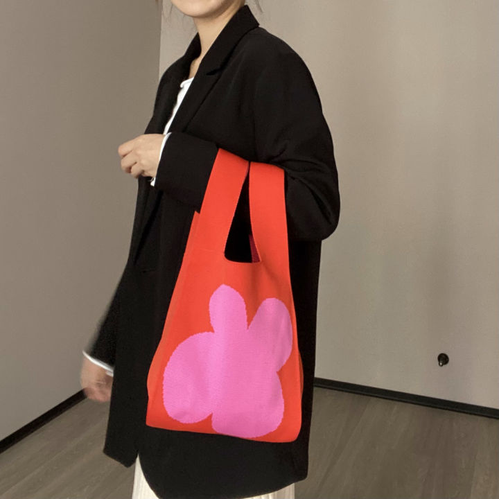 sling-bag-with-floral-design-bohemian-chic-handbag-unique-handbag-for-daily-use-contrast-lazy-bag-vest-bag-for-women