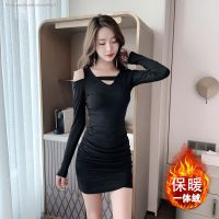 The spice girls dress chic design feeling off-the-shoulder black sexy tight package buttock pure 2022 new women in the spring and autumn