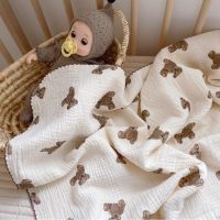 New Baby Blankets Bear Print Cotton Plaid Blanket 2 Layers Muslin Sleeping Blanket Swaddle Wrap for Newborns Bed Stroller