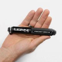 LEZYNE POCKET DRIVE สูบมือจักรยานพกพาที่เล็กที่สุด MAX Pressure 160 psi