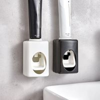 ❁❀ Creative Automatic Toothpaste Dispenser Wall Mount Dust-proof Toothbrush Wall Hanging Punching Lazy Squeezing Dispenser Bathroom