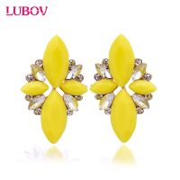 2018 Fashion Opal Stone Stud Earrings Elegant Crystal Earrings for Women Romantic Christmas Gift Jewelry