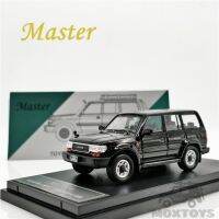 Master 1:64 Land Cruiser LC80 Black ordinary/w accessories Diecast Model Car