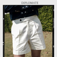 Diplomate White Cotton Twill Shorts with Side Adjusters กางเกงขาสั้น มีจีบ ผ้าคอตตอนญี่ปุ่น มีที่ปรับด้านข้าง สีขาว ดิโพลเมท