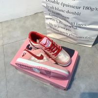 รองเท้าผ้าใบ ผ้ากํามะหยี่ขนนิ่ม ลาย Dunk Low  Pink Valentine