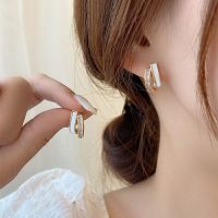 [HOT] 2022 New Design Shell Arc Crystal Metal Stud Earrings For Woman Korean Fashion Jewelry Party Student Girls Elegant Accessories