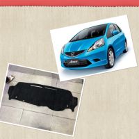 [แบบหนา] พรมหน้าปัด พรมหน้าคอนโซล Honda Jazz ปี 2008 - 2013 พรมหหน้าคอนโซล