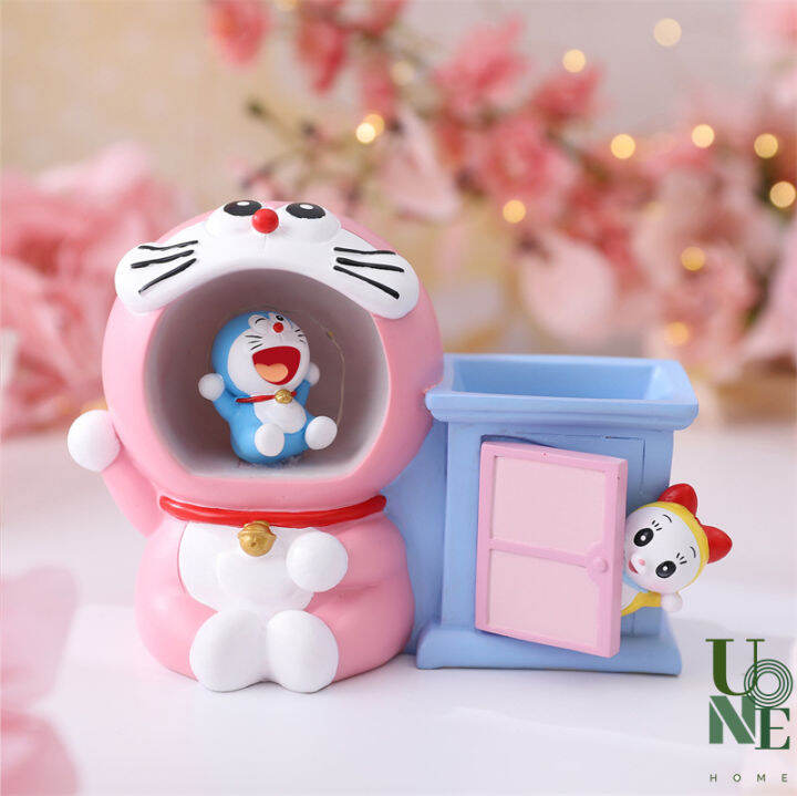 uonehome-พร้อมส่ง-h093-กล่องใส่ดินสอโดเรม่อน-ที่ใส่ดินสอวัสดุเรซิน-สีพาสเทลน่ารัก-ของขวัญวันเกิด-ของตกแต่งบ้าน-โต๊ะสำนักงานรับห่อของขวัญ