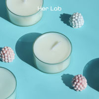 Her Lab | เทียนหอมอโรมาเธอราพีสุดหรู 1.5" ทรงกลม - เทด้วยมือ กลิ่นหอมติดทนนาน - เหมาะสำหรับการพักผ่อนและตกแต่งบ้าน