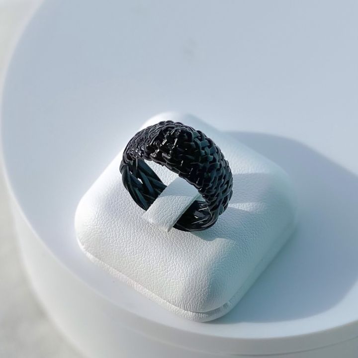แหวนหางช้าง-สีดำ-แบบปลอก๙ถักหัว-แหวนมงคล-ถักโดยขนหางช้างไทยแท้-ของแท้ตลอดชีพ-งานจริงสวยมาก