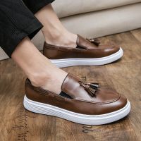 2023 Men Leather Dress Shoes Design Brand Shoes Classic Tassel Brogue Mans Footwear Formal Shoes Bullock Shoes Zapatillas Hombre