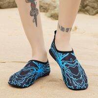 Mens and womens drifting soft shoes snorkeling shoes diving beach shoes non-slip treadmill shoes beach socks couples wading swimming shoes 【JYUE】