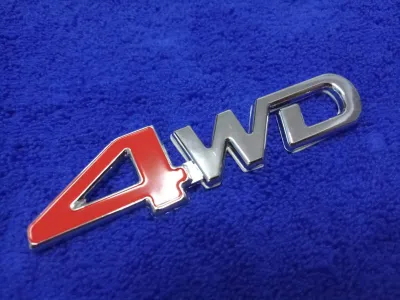 AD.โลโก้  4WD สีแดง 3×12.5cm 1ชิ้น