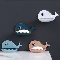 Shower Portable No Punching Fish Shape Soap Box Dish Holder Pads Bathroom Storage Tray Rack Accessories Organization Supplies Soap Dishes