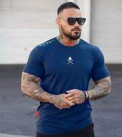 Camiseta esportiva justa masculina camiseta para exercício físico em 5 cores ajuste academia musculação e exercício novo