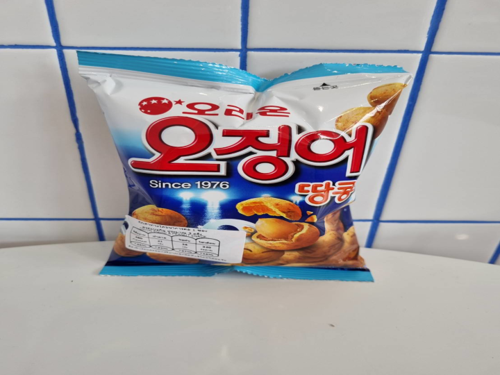 noona-mart-ขนมเกาหลี-ถั่วลิสงเคลือบด้วยแป้งทอดกรอบ-orion-ojingo-tangkong-squid-flavour-coated-peanuts-98g