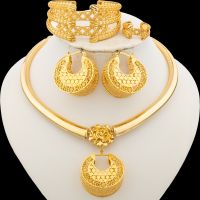 【lz】✼✉  Brincos de argola cor ouro italiano e colar pingente com anel pulseira para mulheres conjunto colar noivado 4 peças