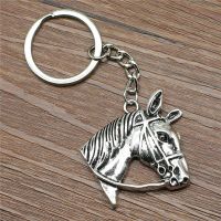 1 Piece Keyring Horse Head Keychain 37x36mm Silver Plated New Fashion Handmade Metal KeyChain Souvenir Gifts For Women B13285 Key Chains