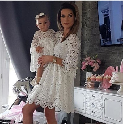 Mother Daughter Lace Women Dress Baby Girl Mini Dress Party Clothes Round Neck 34 Sleeves With Ruffles Family Matching Clothes