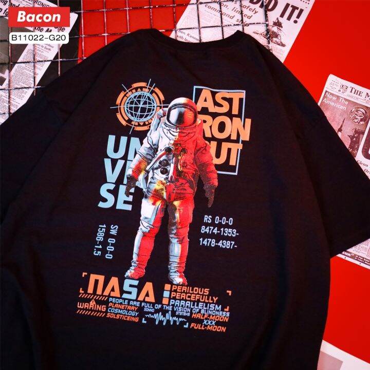 เสื้อยืดแฟชั่น-เสื้อยืด-ลายนักบิน-astronaut-universe