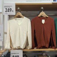 Uniqlo เสื้อขนแกะเมอริโนคอวีแขนยาวสำหรับผู้หญิง,เสื้อ E450505แอร์เสื้อคาร์ดิแกนแบบถักคอวีผ้าเนื้อละเอียดสำหรับฤดูร้อนห้องลองเสื้อ