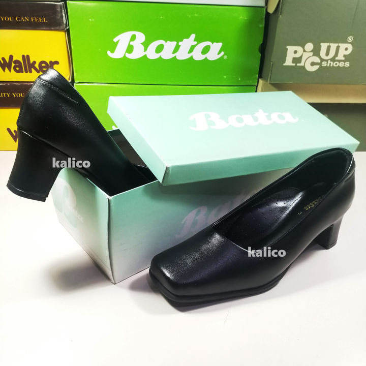 bata-รองเท้าคัทชู-หัวตัด-สูง-2-นิ้ว-สีดำ-รองเท้ารับปริญญา-รองเท้านักศีกษา-รองเท้าส้นสูง
