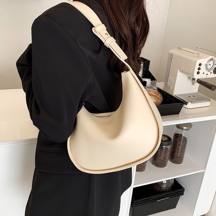senior-french-feeling-restoring-ancient-ways-alar-package-commutes-to-work-the-new-2022-chun-xia-han-edition-handbag-texture-ins-one-shoulder