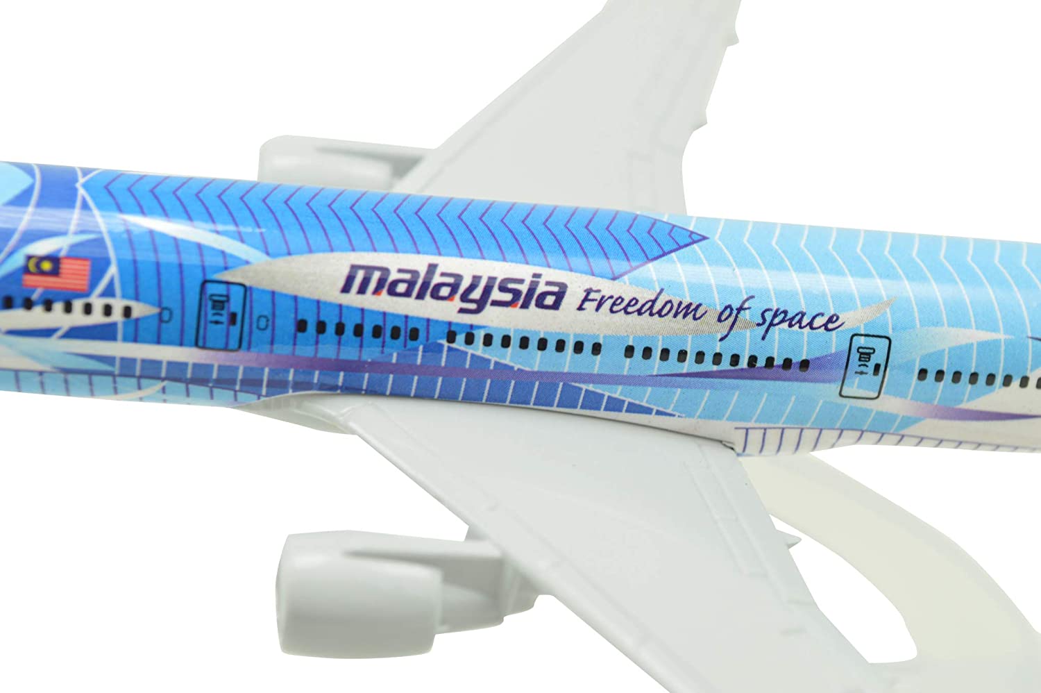 1:400 16cm B777 Malaysia Airlines Sea Wave Painting Metal Airplane Model Plane Toy Plane Model TANG DYNASTY TM 