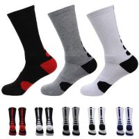 【Sock shop】ผู้ชายวิ่งถุงเท้ากีฬาถุงเท้าเดินป่าเทนนิสสกีผู้ชายบาสเกตบอลฟุตบอลขี่จักรยานลื่นผ้าฝ้ายหนาอบอุ่นขนาด38 45