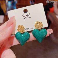 ? เครื่องประดับ Han Guochao fairy green love roses drip texture earrings S925 silver needle joker temperament stud earrings earrings